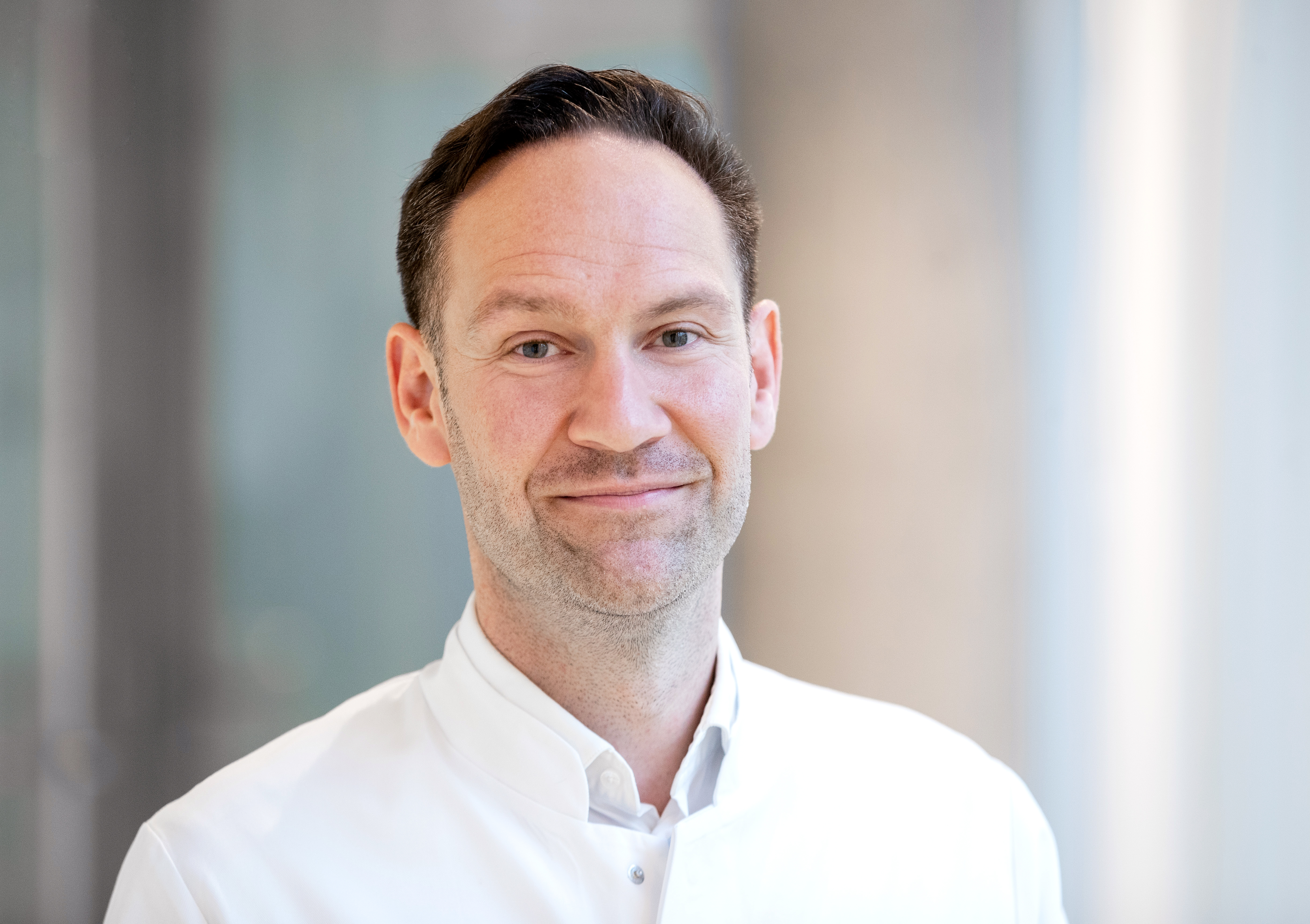 Prof. Dr. Jörg Latus